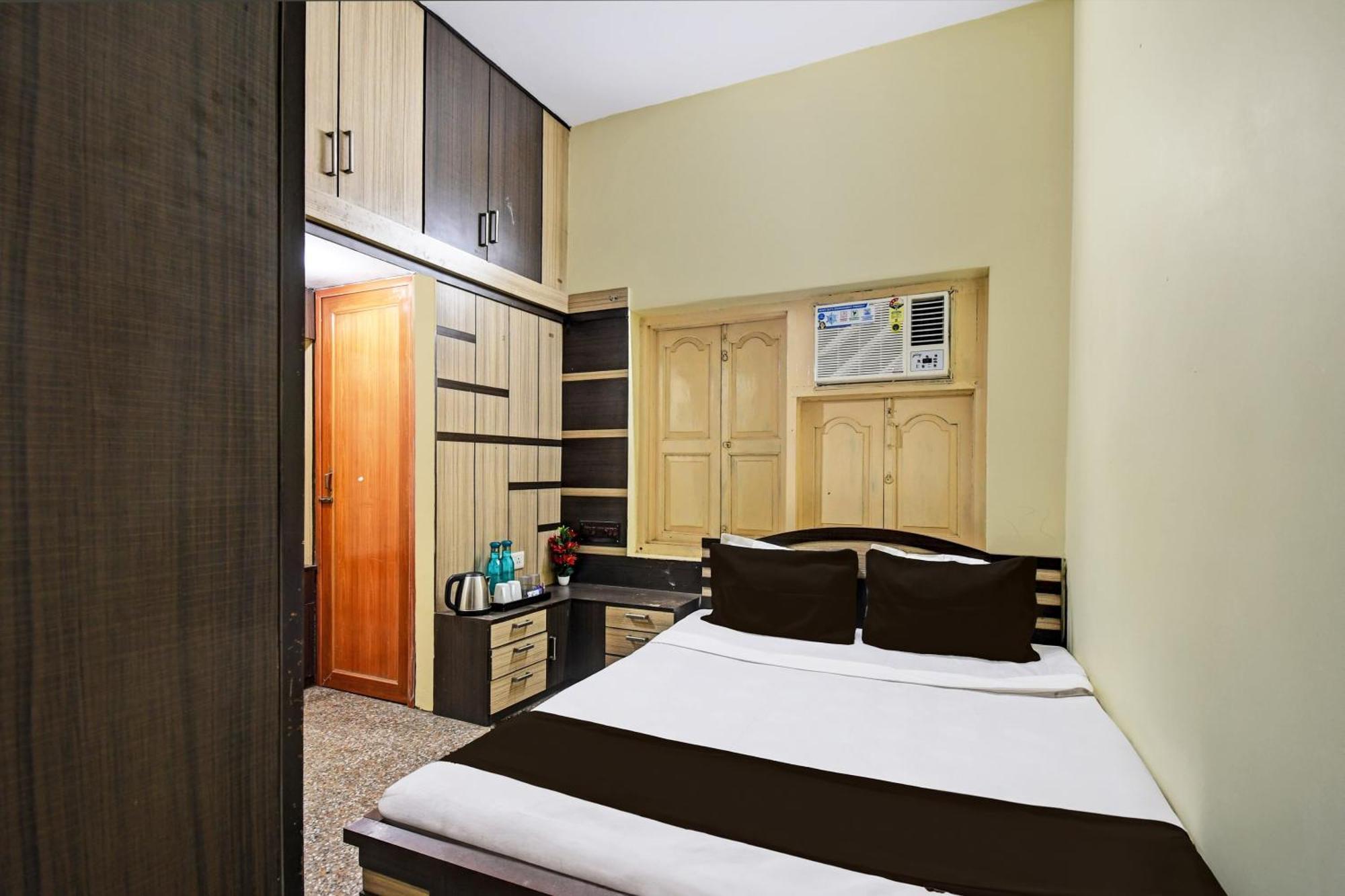 Hotel O Arati House 4*